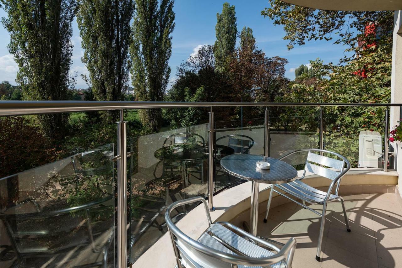 Riverside Apartments Plovdiv With Free Parking Екстер'єр фото