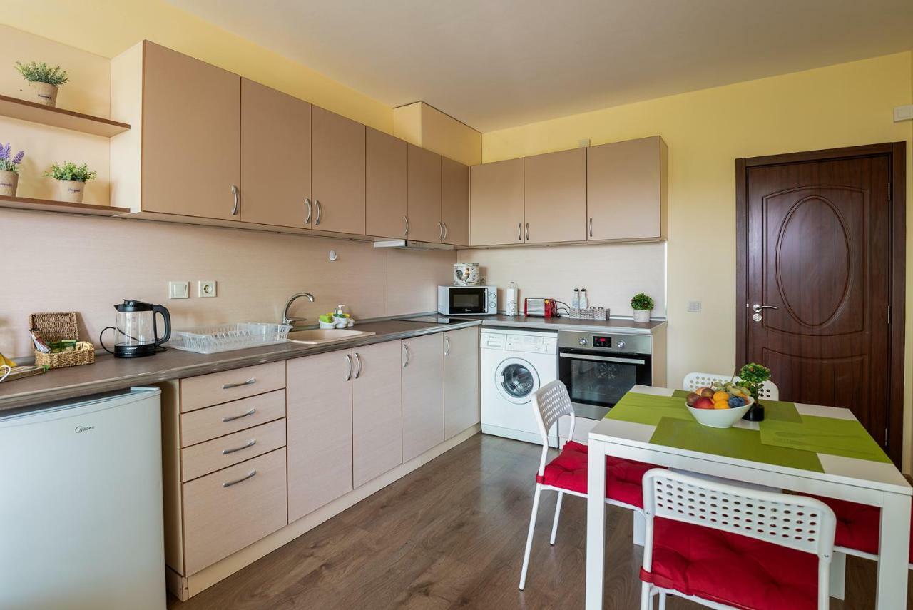 Riverside Apartments Plovdiv With Free Parking Екстер'єр фото
