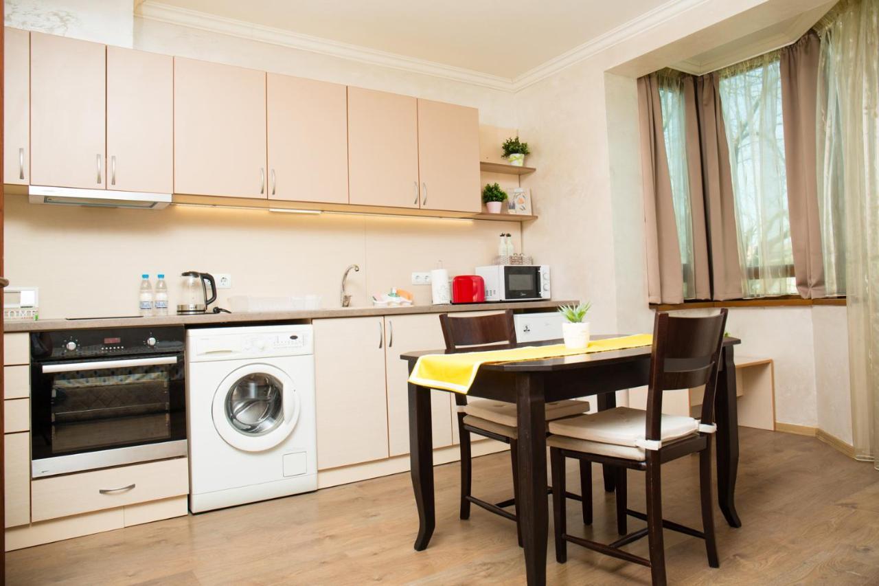 Riverside Apartments Plovdiv With Free Parking Екстер'єр фото